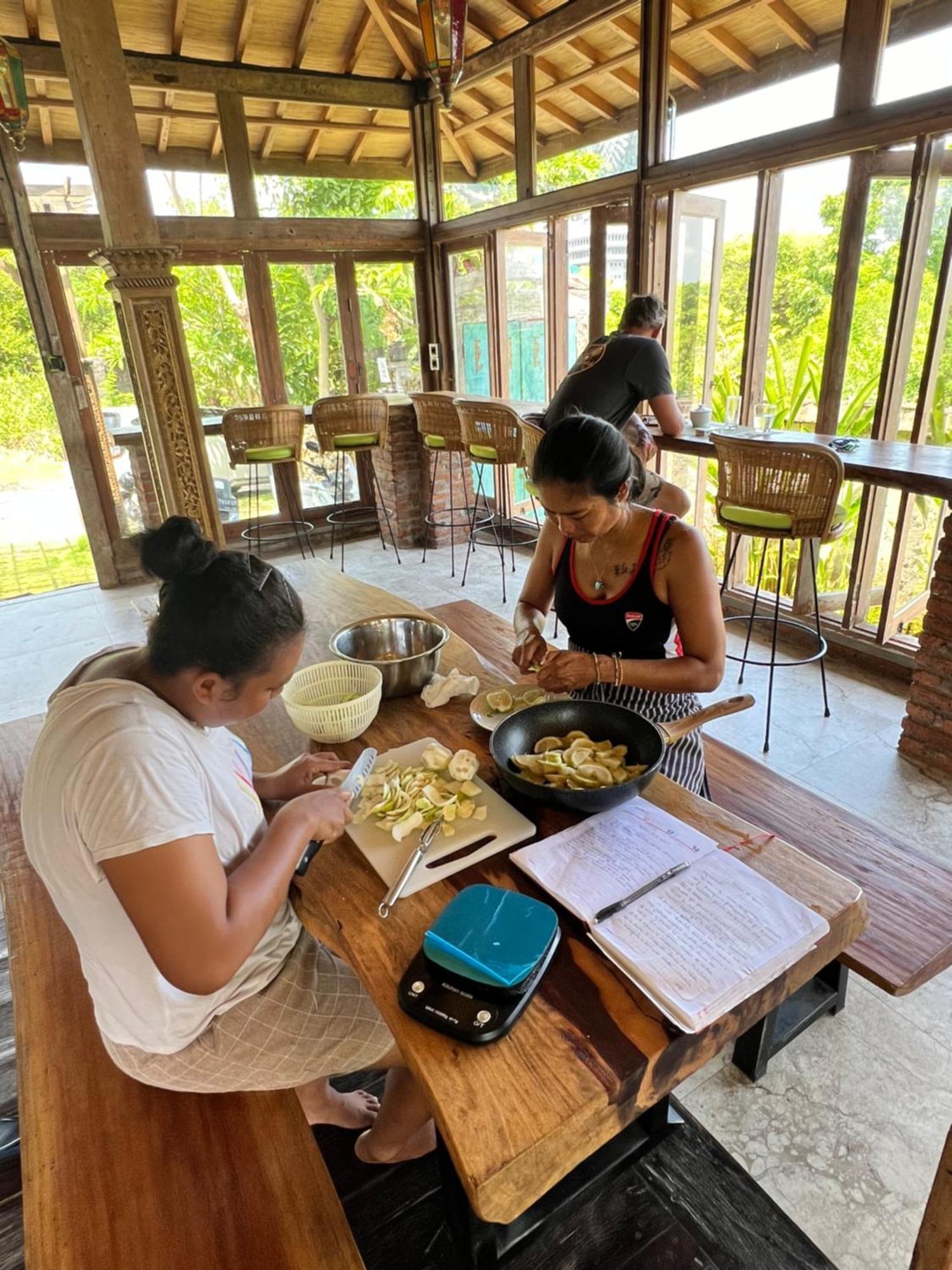 Pinokkio B&B Restaurant Ungasan Esterno foto